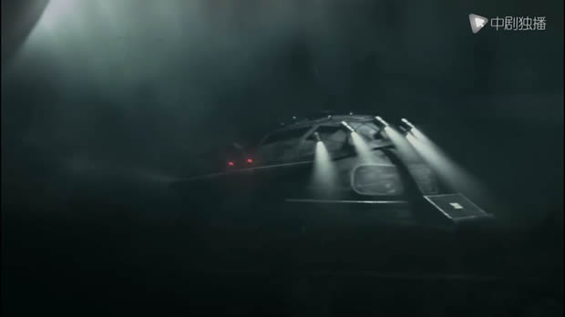 Shou wei zhe: Fu chu shui mian